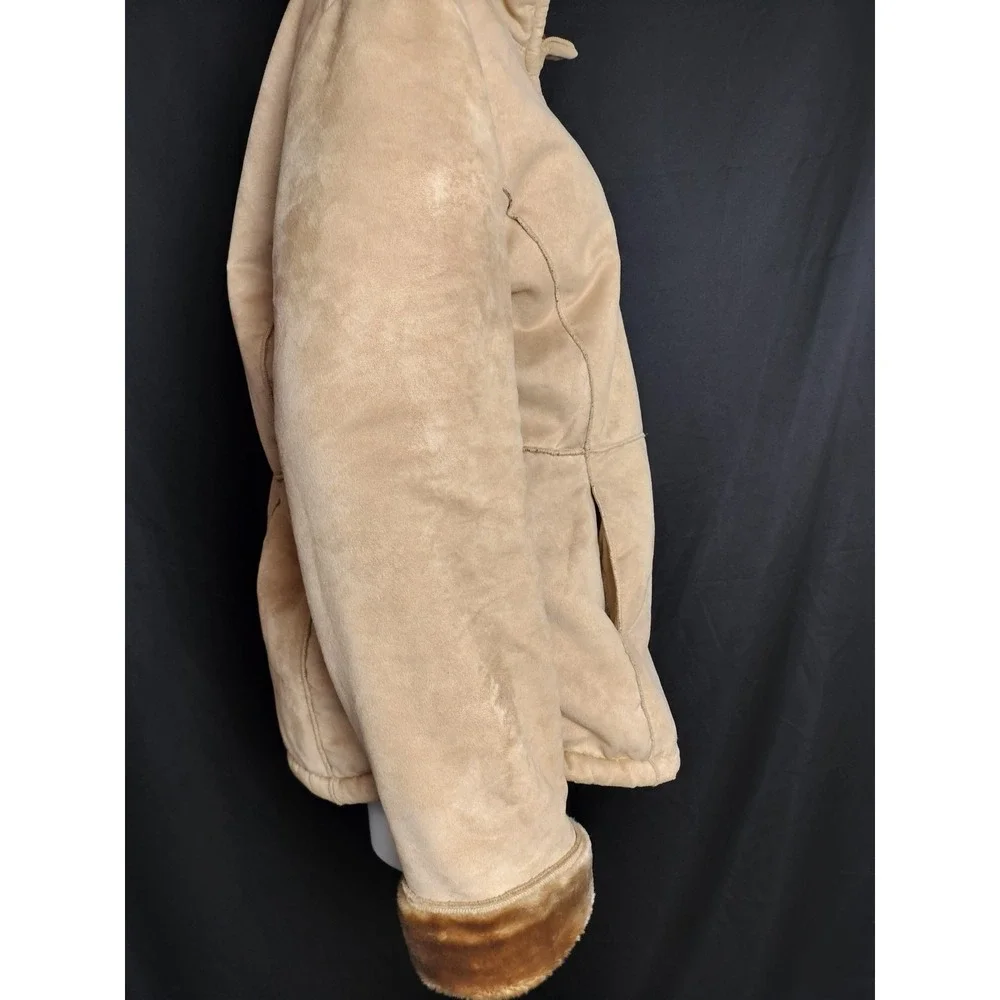 Women's LG coat faux suede fur camel brown 90's vibes warm cozy FLAW